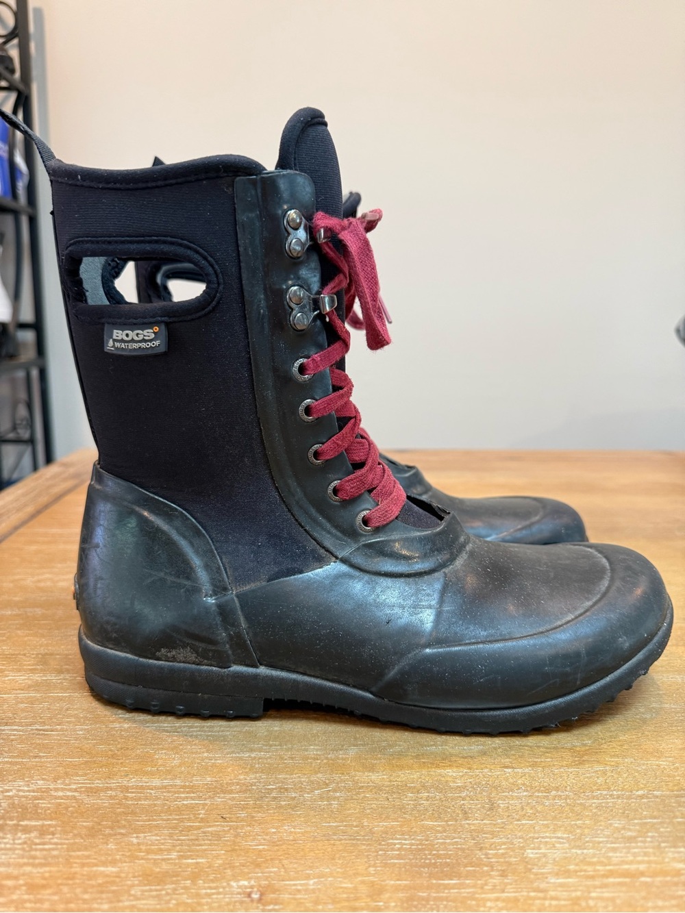 BOGS Sidney Women’s Lace Solid Boots Waterproof Insulated Sz 10